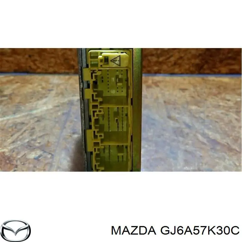 Модуль-процессор управления подушки безопасности Mazda GJ6A57K30C