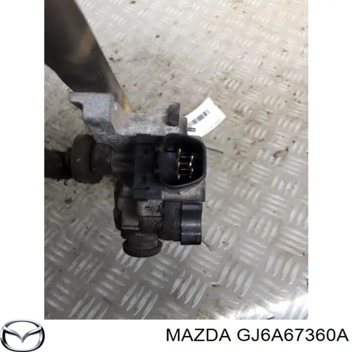 Трапеция стеклоочистителя GJ6A67360A Mazda