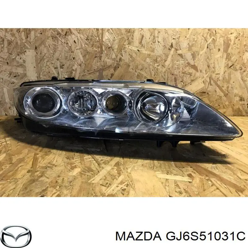 GJ6S51031B Mazda luz direita