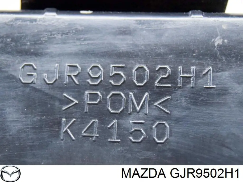 Кронштейн бампера заднего правый GJR9502H1 Mazda