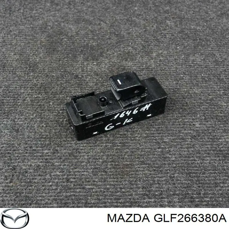 GLF266380A Mazda Кнопка включения мотора стеклоподъемника задняя левая