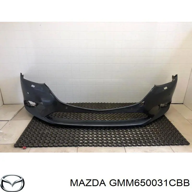 GMM650031CBB Mazda pára-choque dianteiro