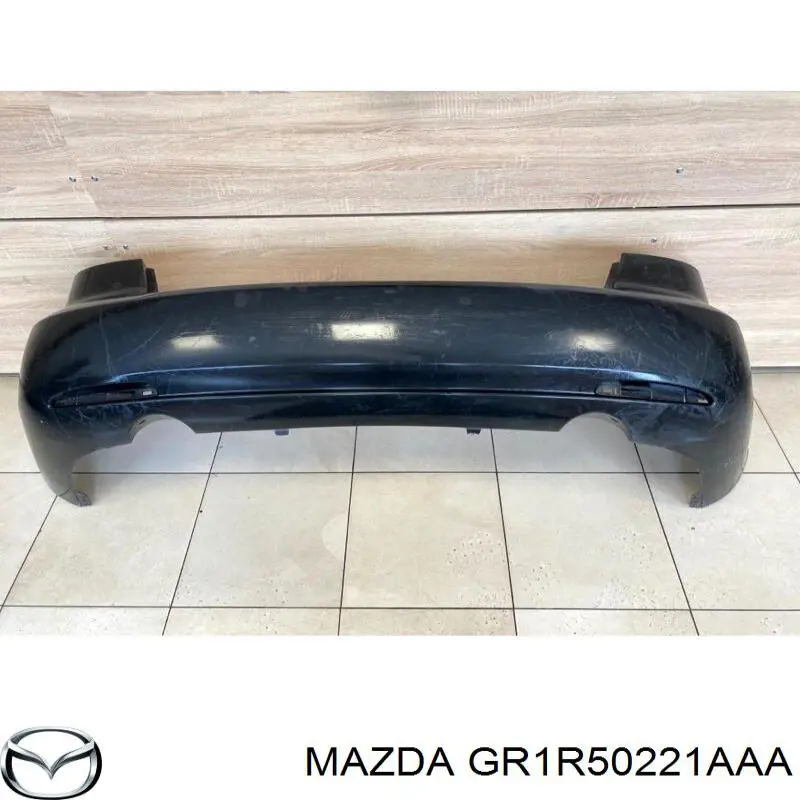 GR1R50221AAA Mazda бампер задний