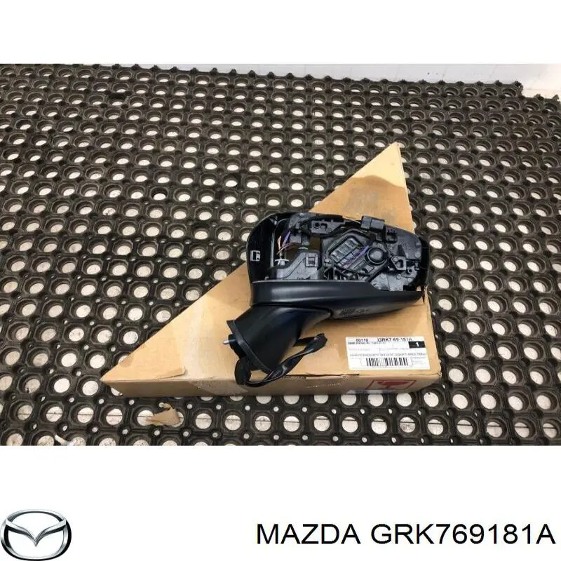 Зеркало заднего вида левое Mazda GRK769181A