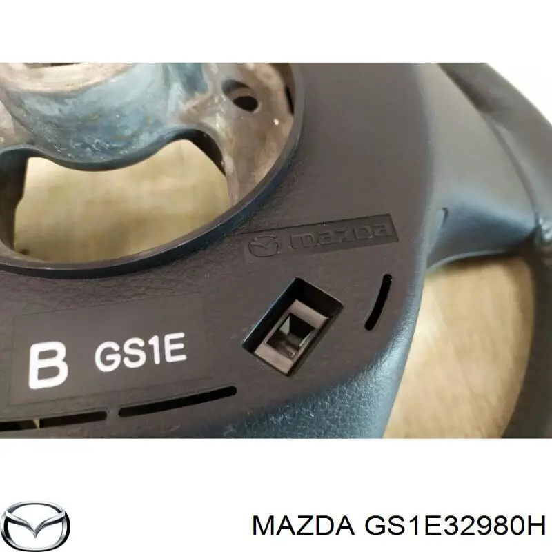 Рулевое колесо на Mazda 6 GH