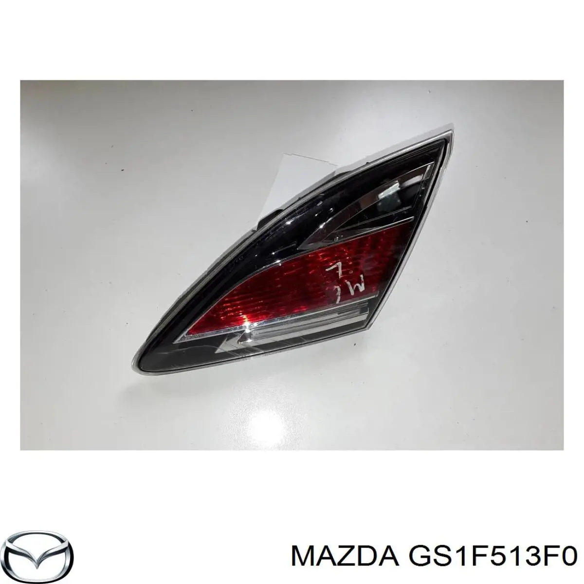 Фонарь задний левый, внутренний Mazda GS1F513F0 цена, от 50.68 USD