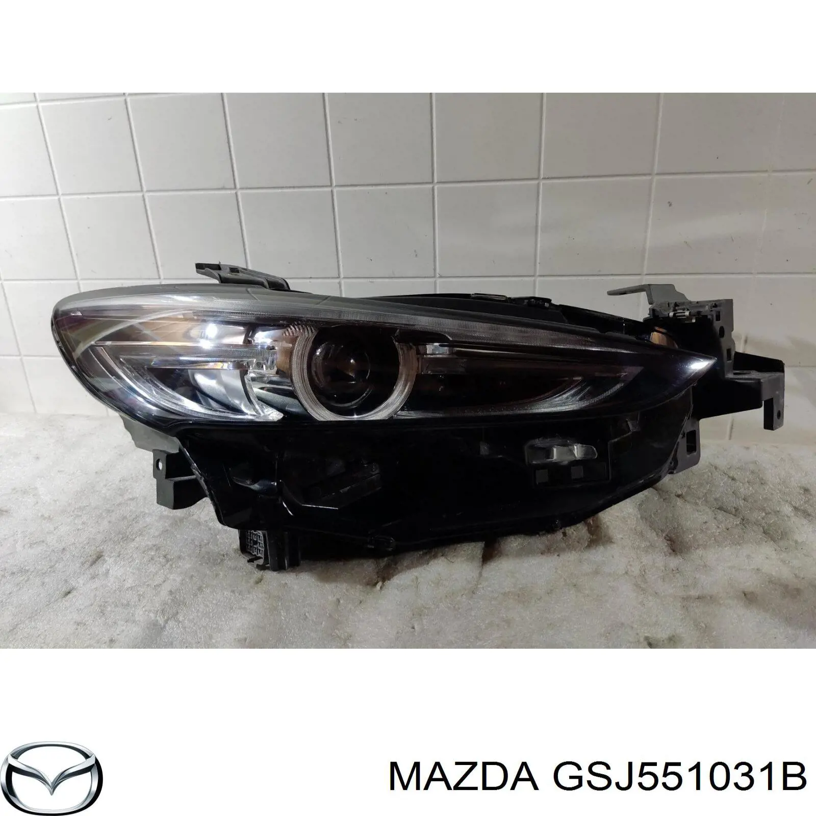 Правая блок фара Mazda GSJ551031B цена, от 950.15 USD