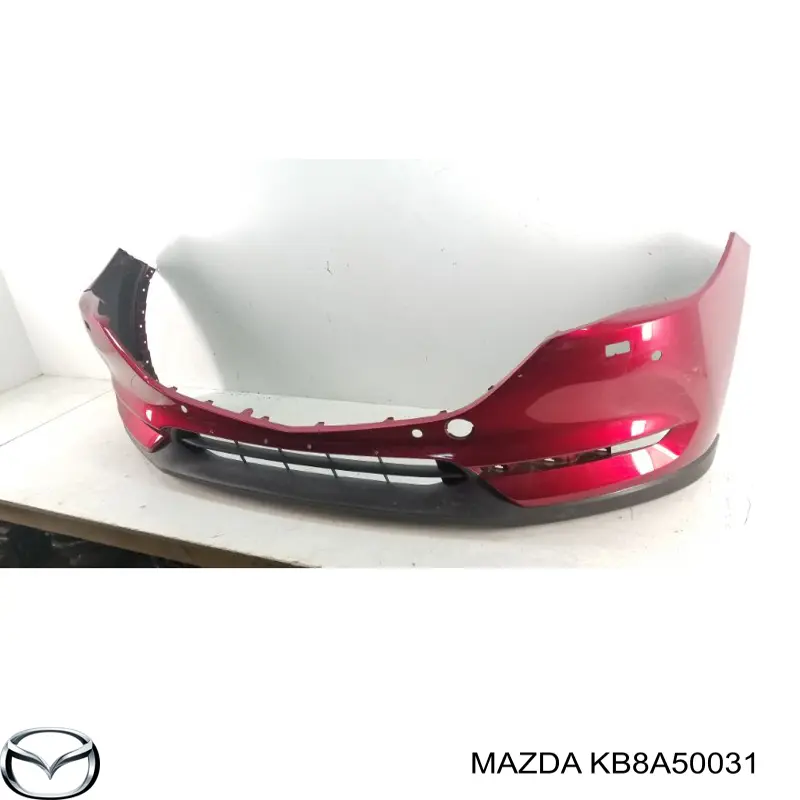 KB8A50031 Mazda Бампер передний в сборе