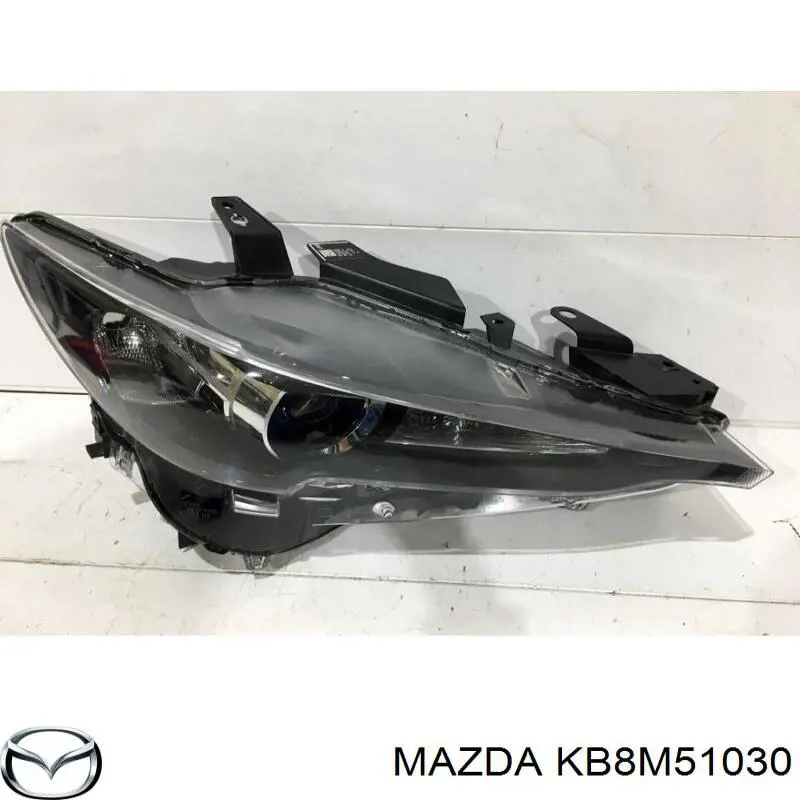 KB8M51030 Mazda Фара передняя правая