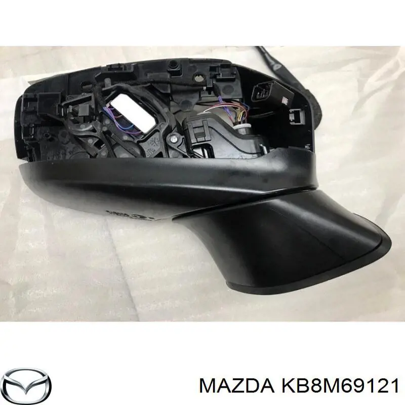 KB8M69121 Mazda 