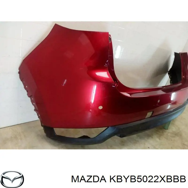 KBYB5022XBBB Mazda бампер задний