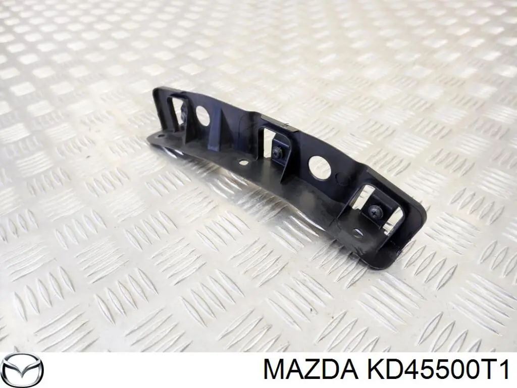 KD45500T1 Mazda кронштейн бампера переднего внешний правый