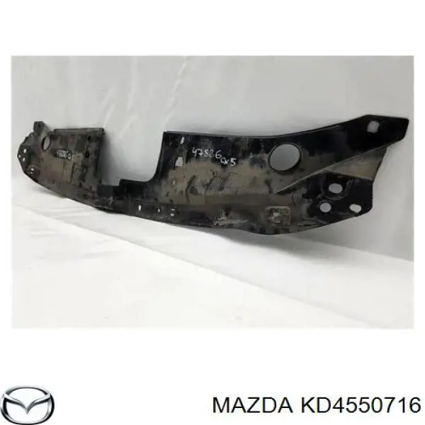 Накладка передней панели (суппорта радиатора) верхняя Mazda KD4550716 цена, от 22.27 USD