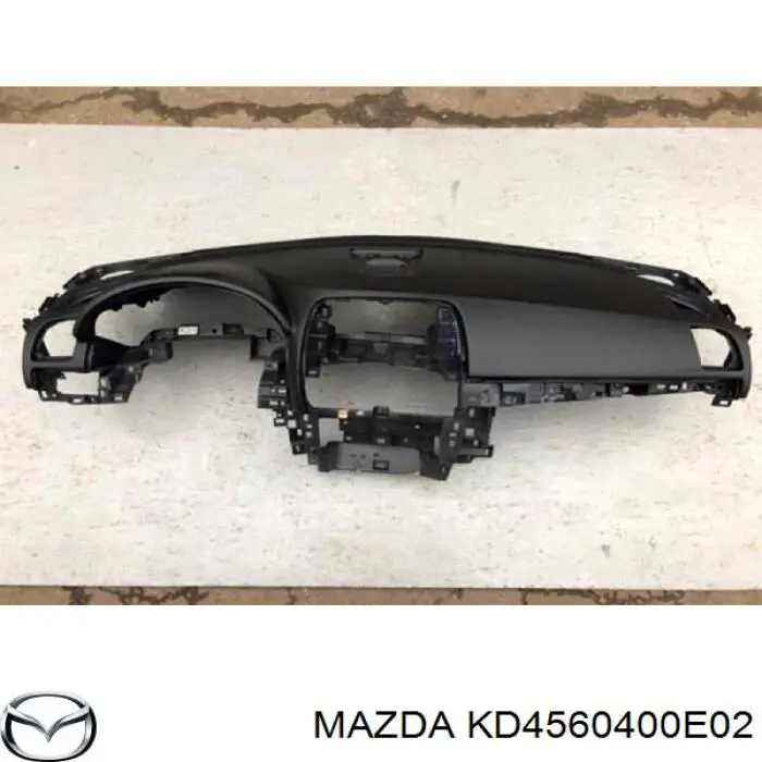 KD4560400E02 Mazda Передняя панель