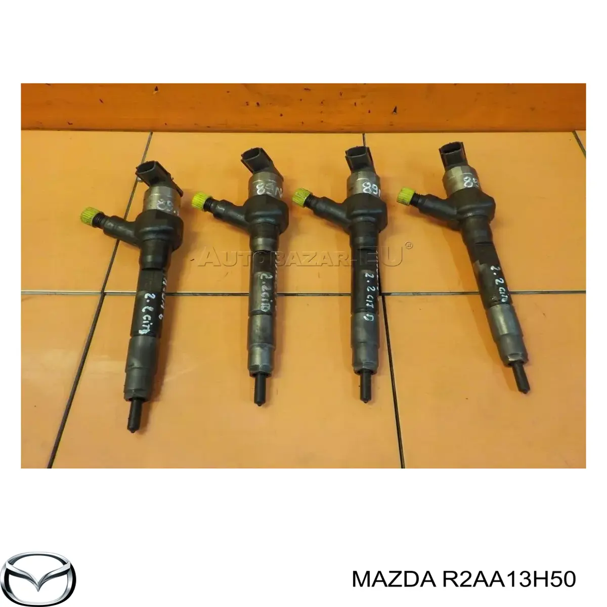 Купить R2AA13H50 Mazda Клапанная форсунка