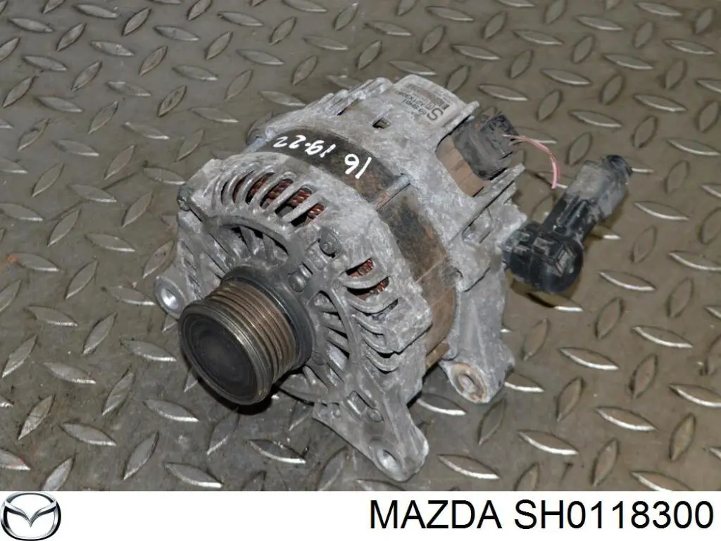 SH0118300 Mazda генератор