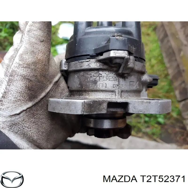 Привод распределителя зажигания Mazda T2T52371 цена, от 56.24 USD