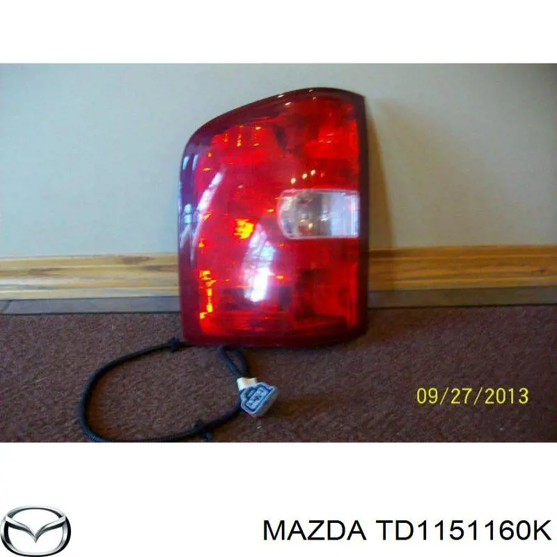 Задняя левая внешняя фара Mazda TD1151160J цена, от 152.37 USD