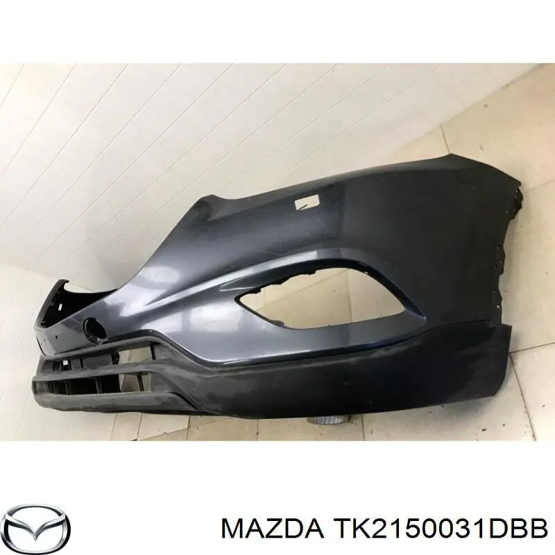 Передний бампер TK2150031DBB Mazda