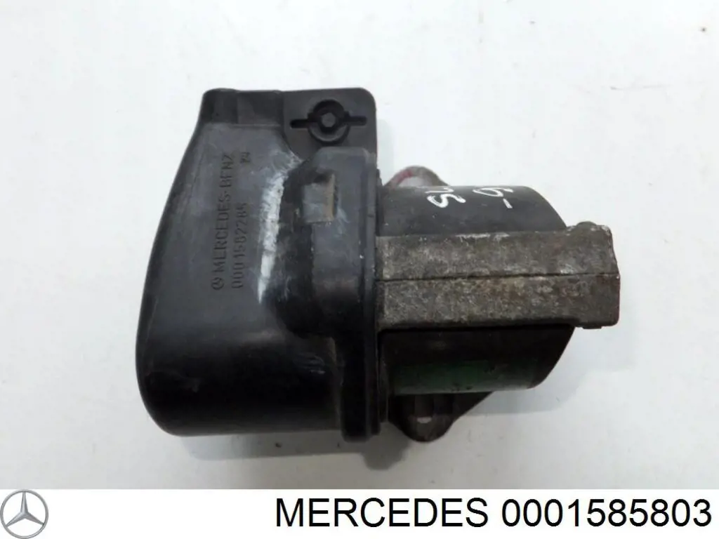 0001585803 Mercedes катушка