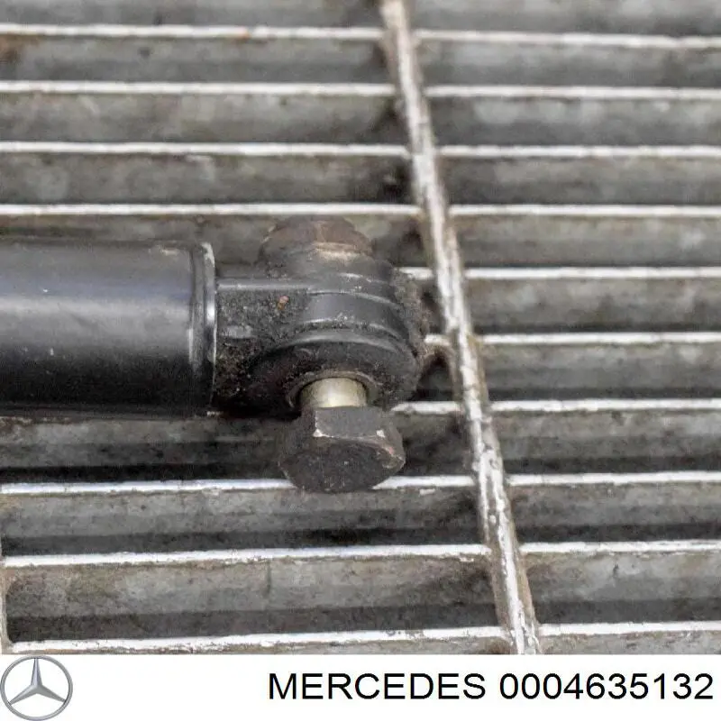 0004635132 Mercedes Демпфер рулевой