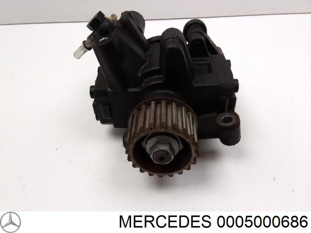 Купить 0005000686 Mercedes Насос охлаждения
