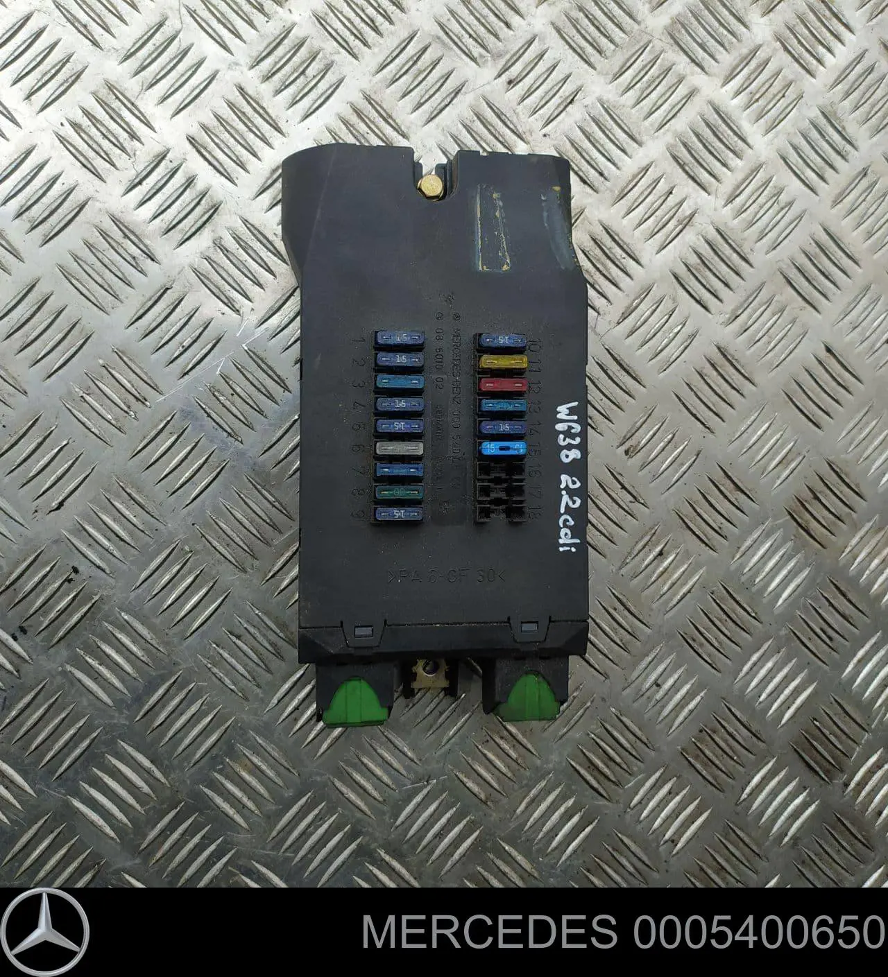Коробка предохранителей Mercedes 0005400650 цена, от 35.09 USD