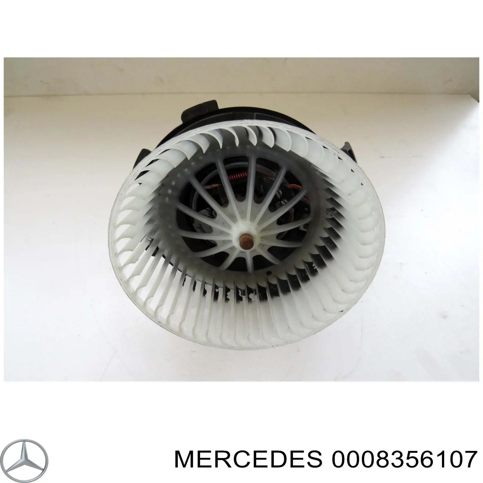 0008356107 Mercedes вентилятор печки