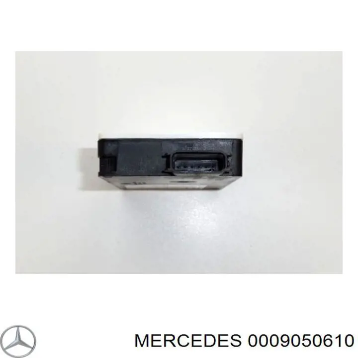 Купить 0009050610 Mercedes Датчик контроля мертвой зоны задний