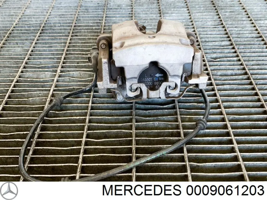 0009061203 Mercedes мотор привода тормозного суппорта заднего