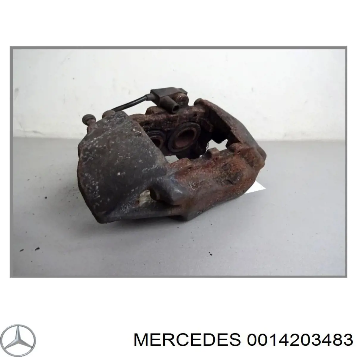 Суппорт тормозной передний правый 0014203483 Mercedes