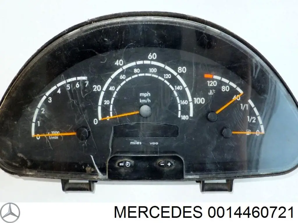 Купить A0004466921 Mercedes Панель приборов