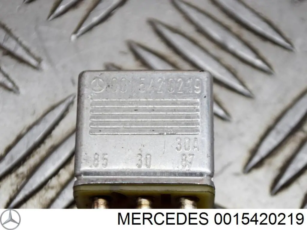 Купить 1268202026 Mercedes Реле многофункциональное