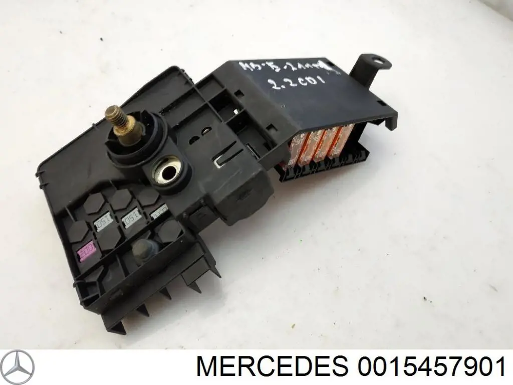 A0015457901 Mercedes 