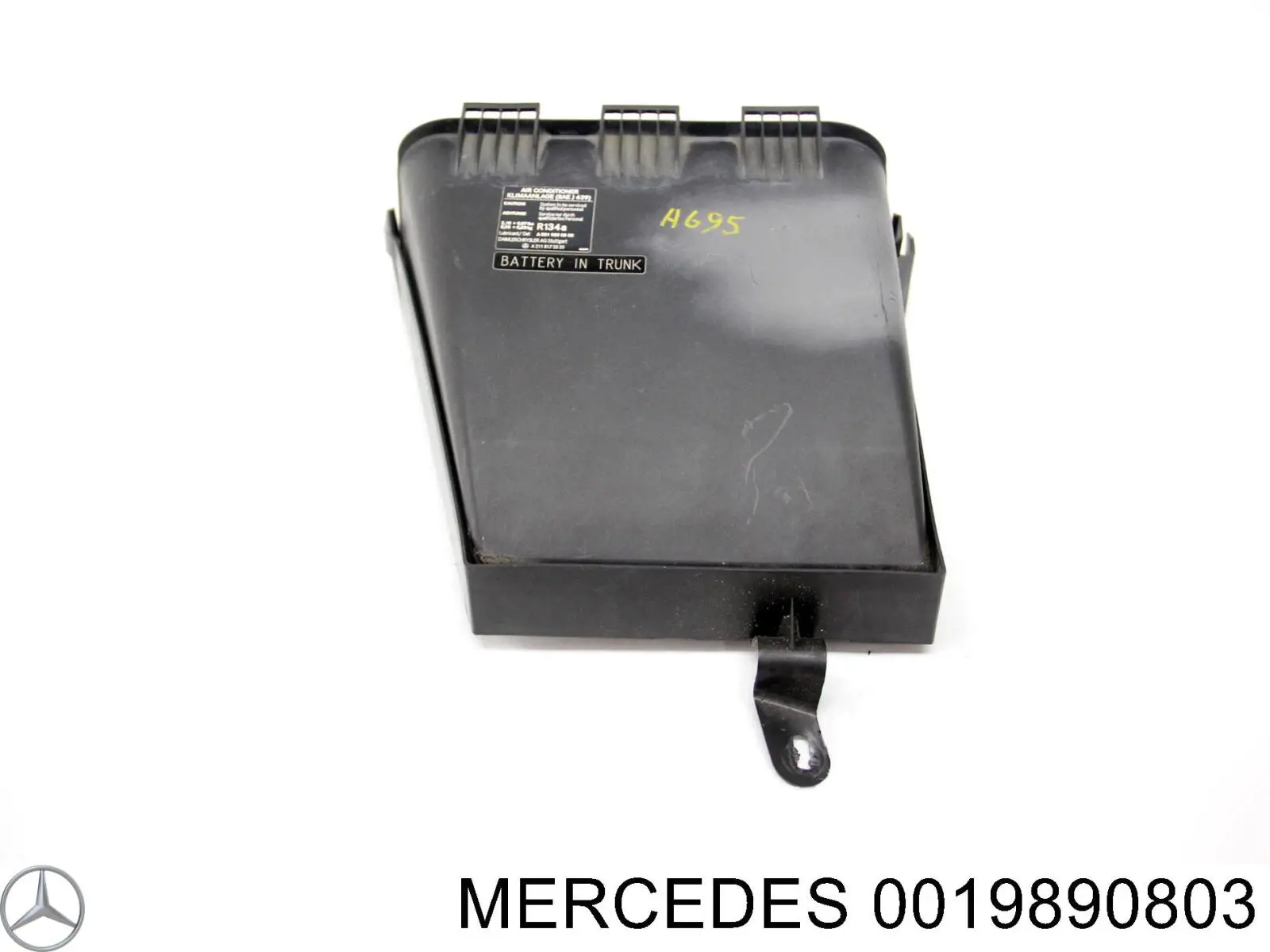  A000989060611 Mercedes