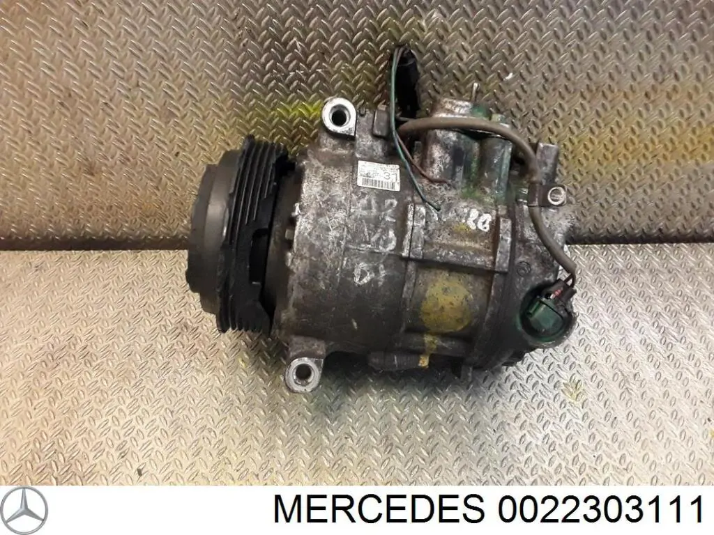 Компрессор кондиционера 0022303111 Mercedes