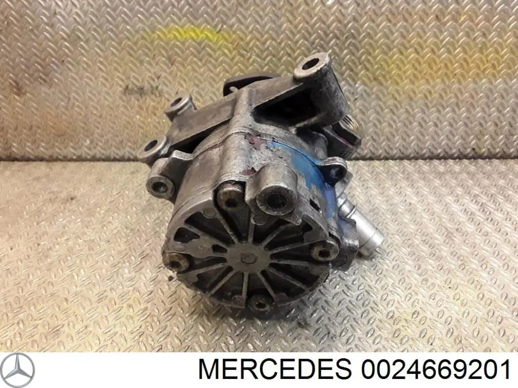 Купить 0024669201 Mercedes Насос рулевого управления