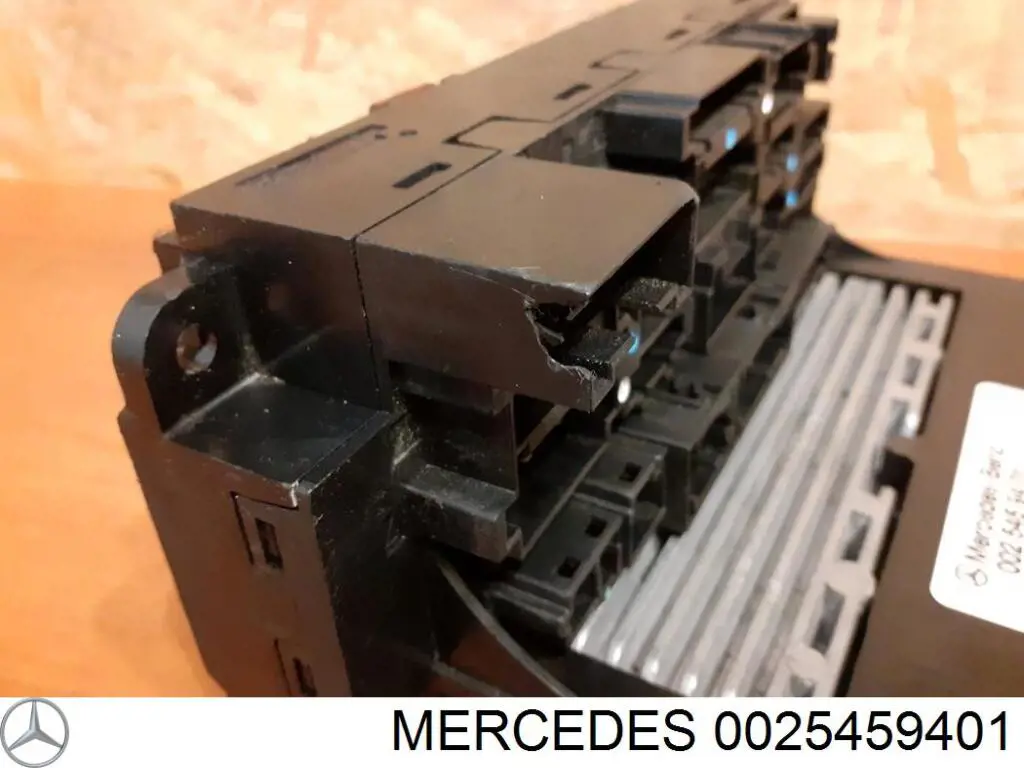 Блок управления сигналами SAM Mercedes 2035451001