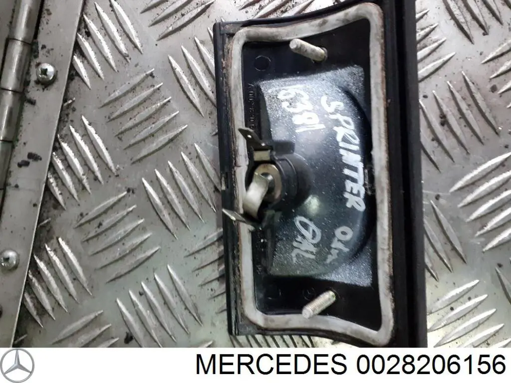 Фонарь сигнала торможения Mercedes 0028206156 цена, от 8.89 USD
