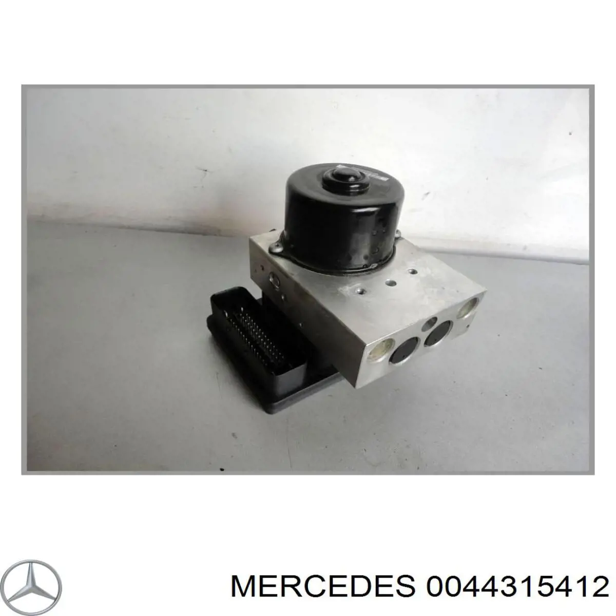  Блок АБС Mercedes C 