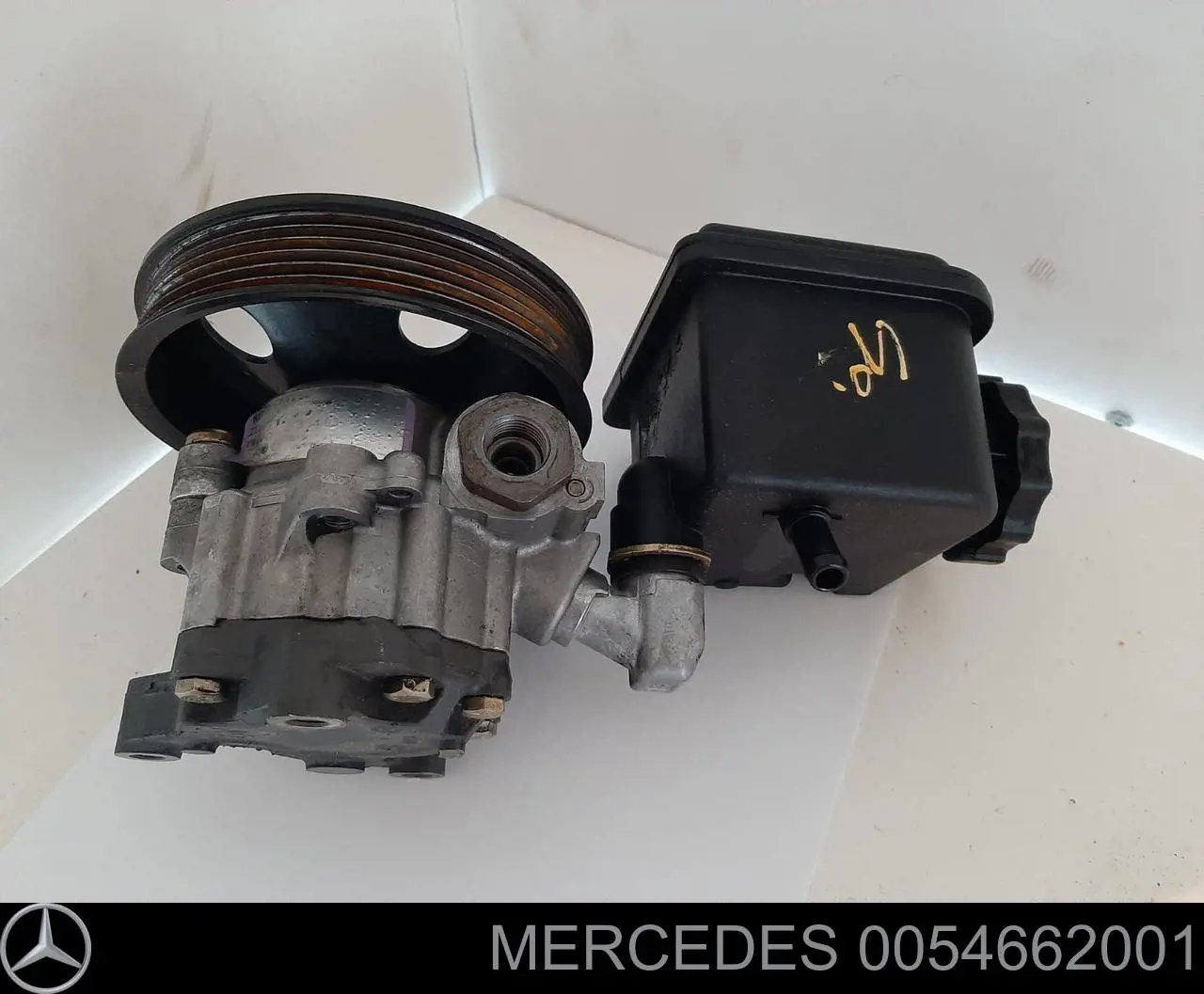 Купить 0054662001 Mercedes Насос рулевого управления