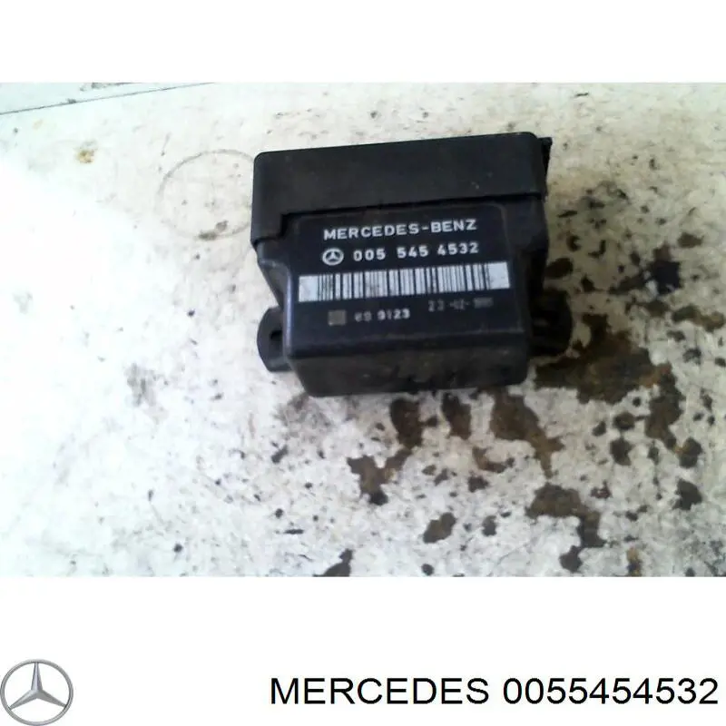 0055454532 Mercedes 