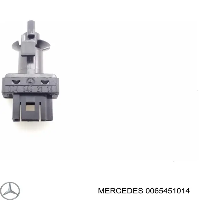 Датчик включения сцепления 0065451014 Mercedes