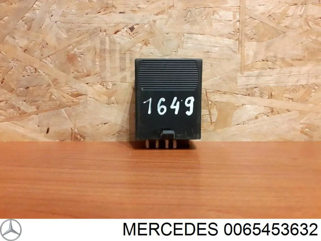 0065453632 Mercedes 