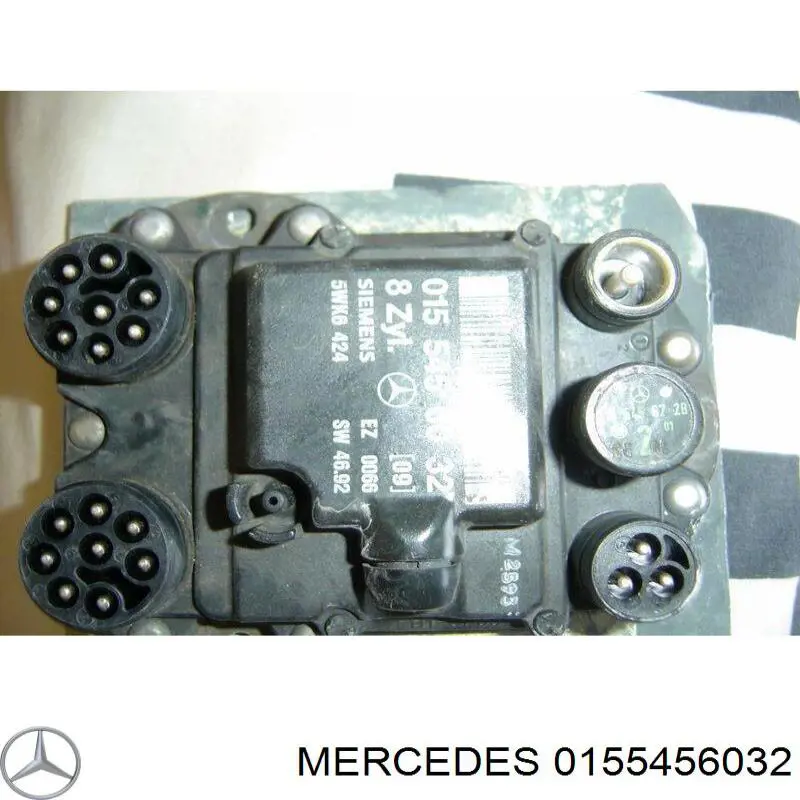 0155456032 Mercedes 