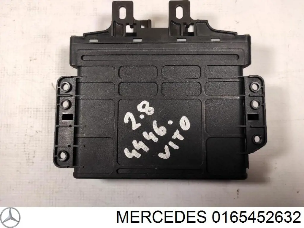 Модуль управления (ЭБУ) контролем исправности ламп на Мерседес-бенц Вито (Mercedes Vito) 638 фургон