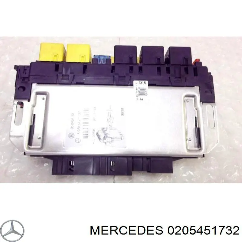 Блок предохранителей 0275454432 Mercedes