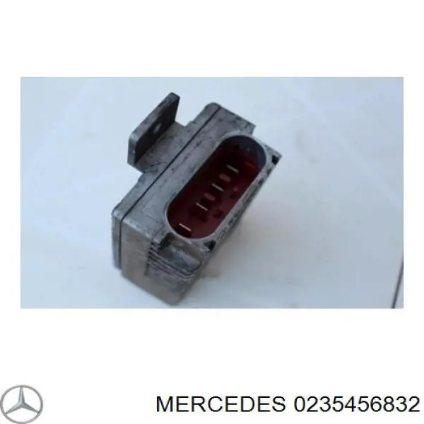 Регулятор оборотов вентилятора Mercedes 0235456832