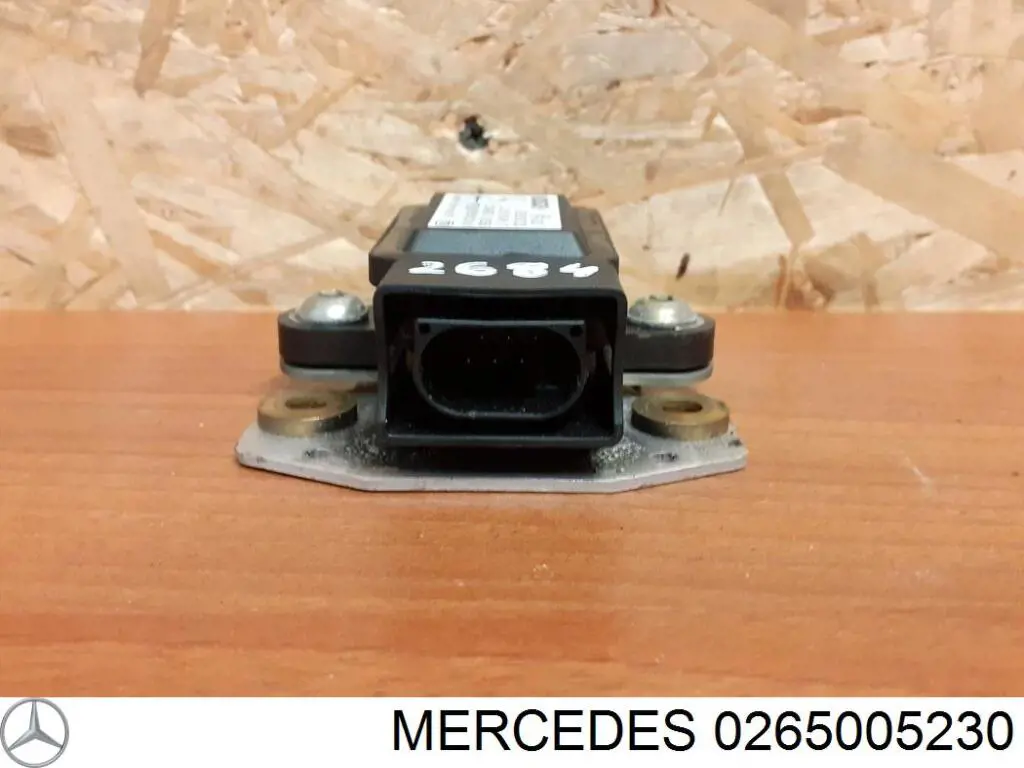 Датчик поперечного ускорения Mercedes 0265005230