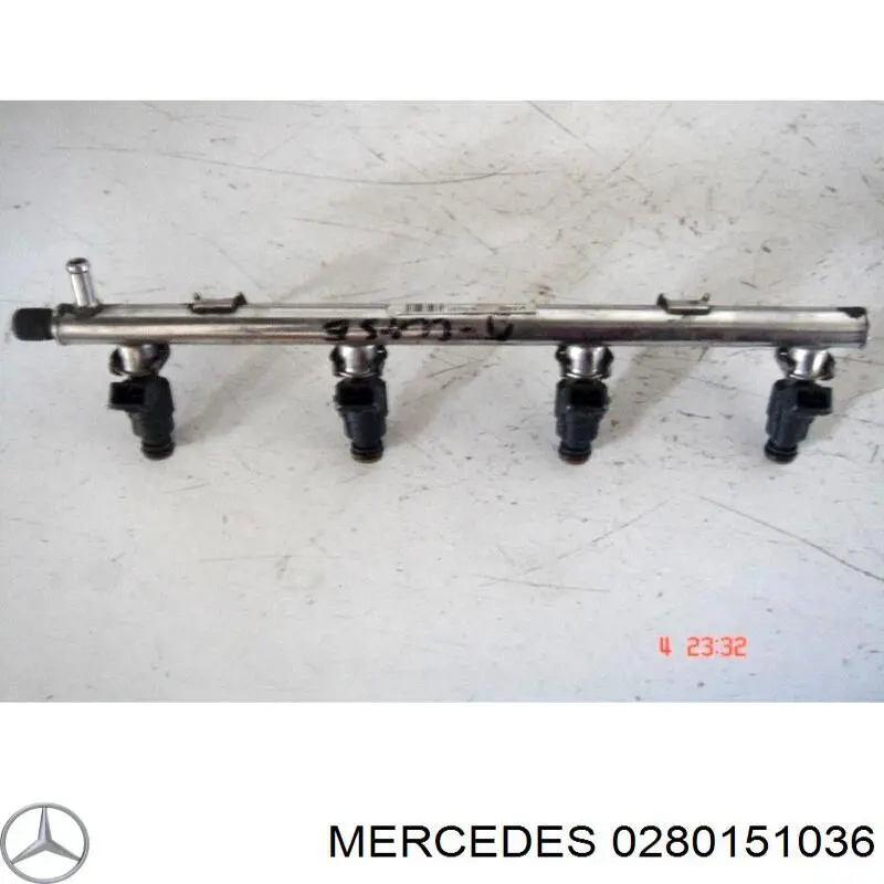 0280151036 Mercedes распределитель топлива (рампа)